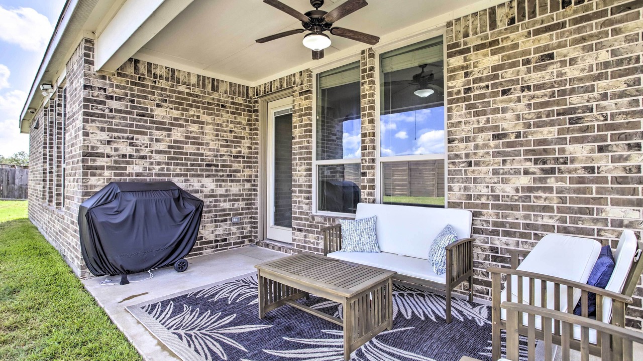 Photo of Patio Balcony in Cypress