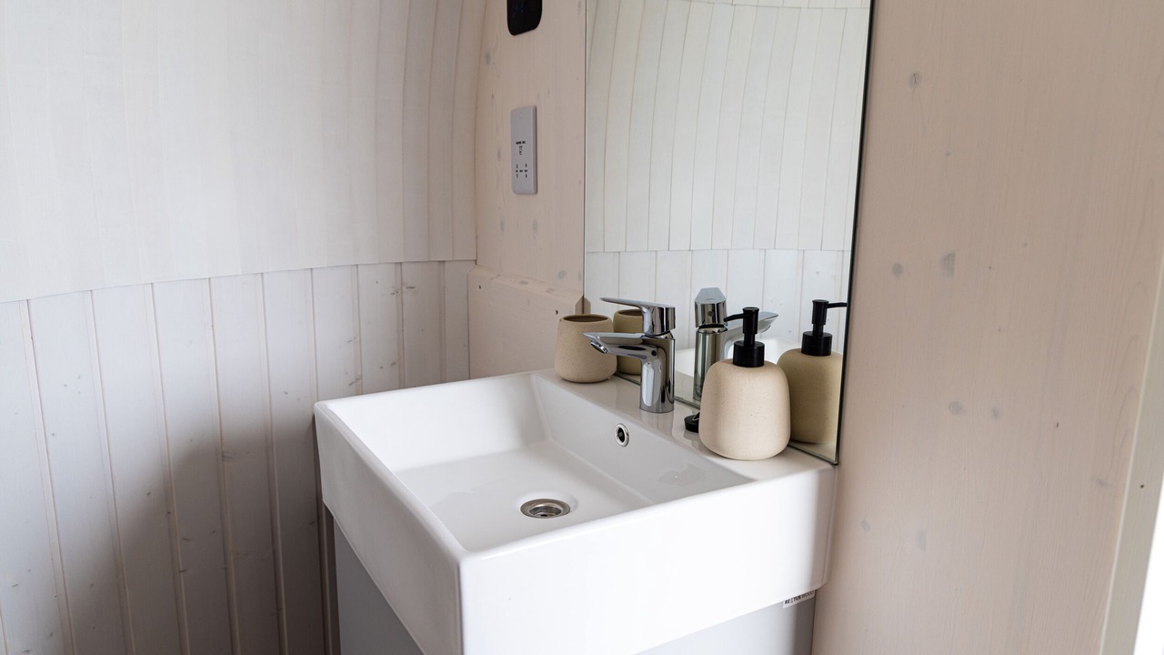 Photo of Others in Arnold