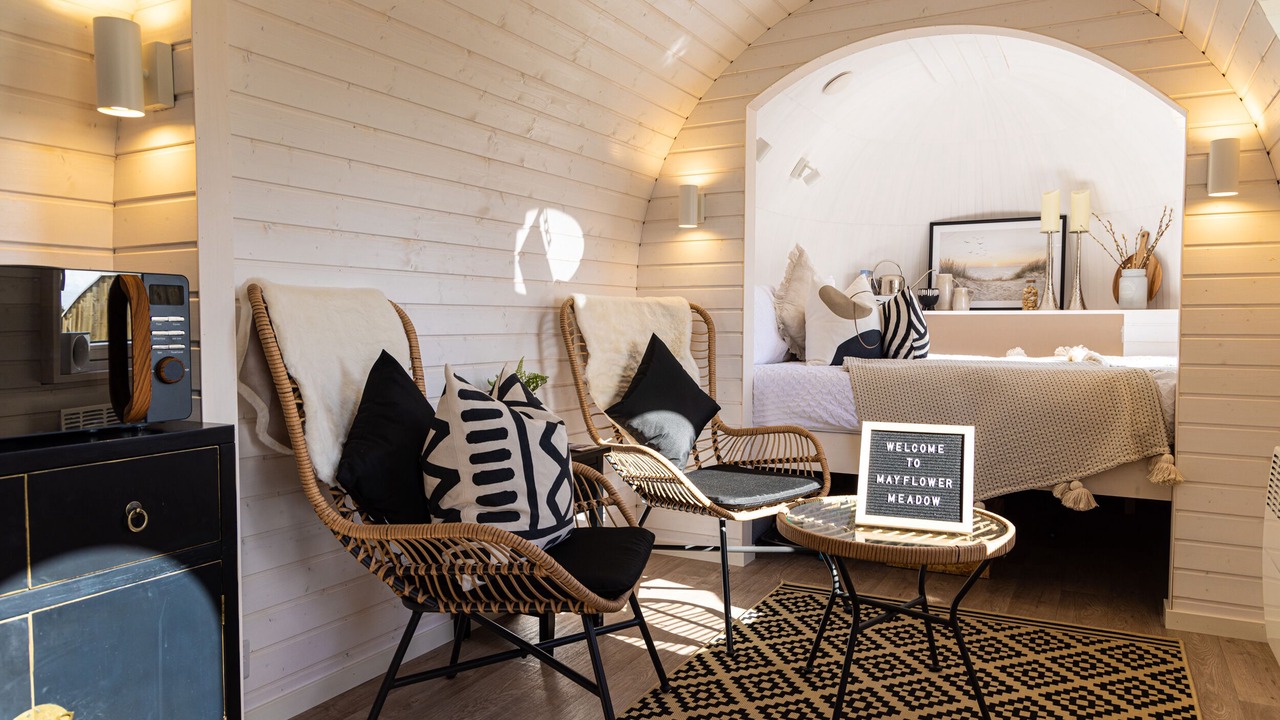 Photo of Others in Arnold