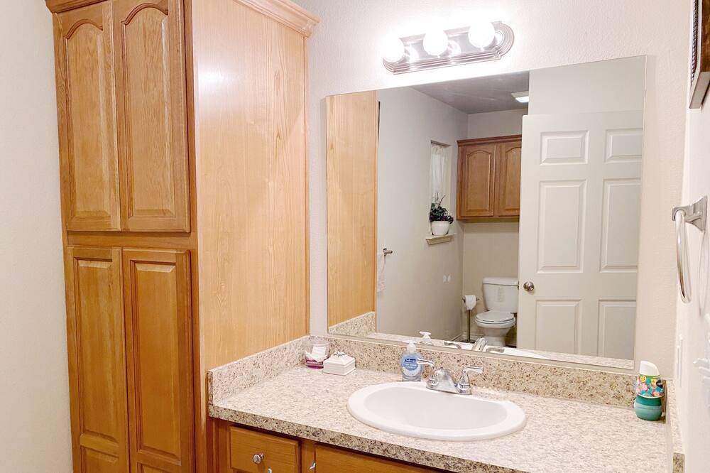 Photo of Bathroom in Port Arthur