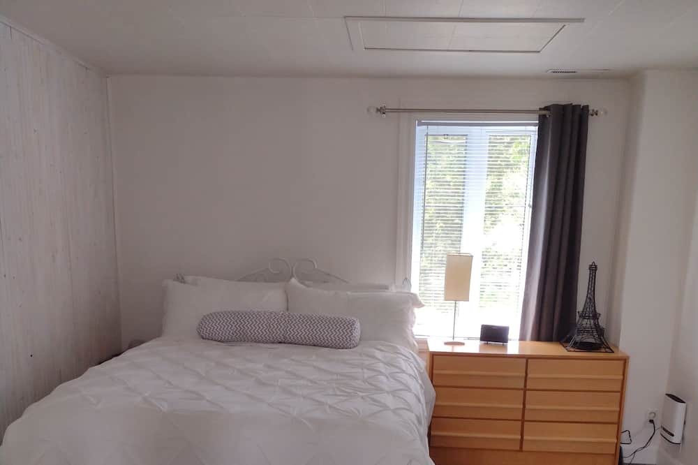 Photo of Bedroom in Breakeyville