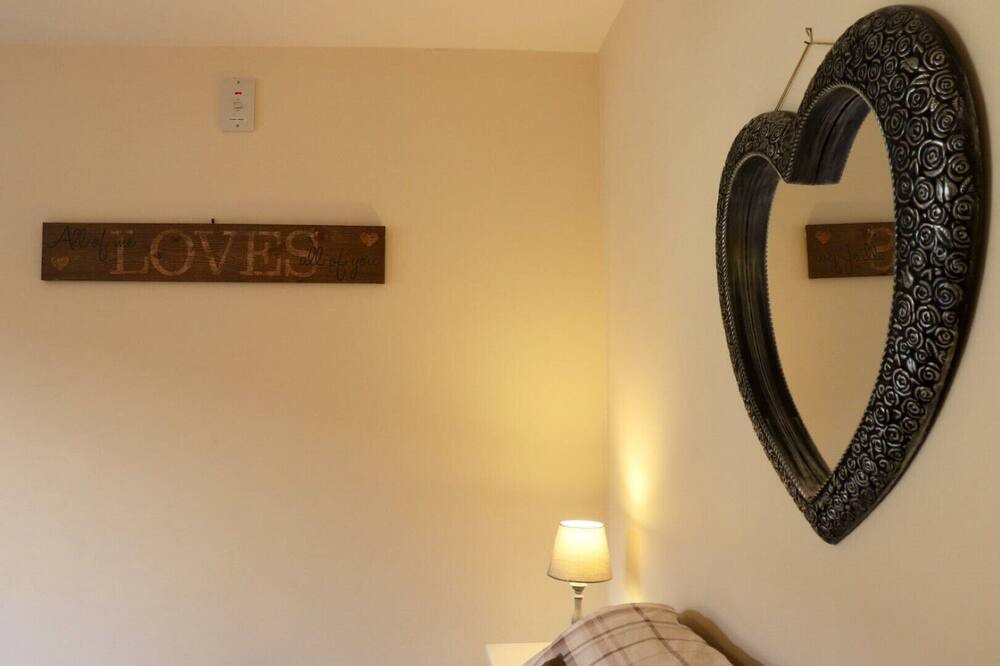 Photo of Others in Niton