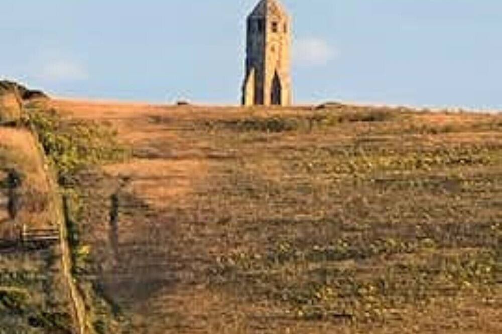 Photo of Outdoor in Niton