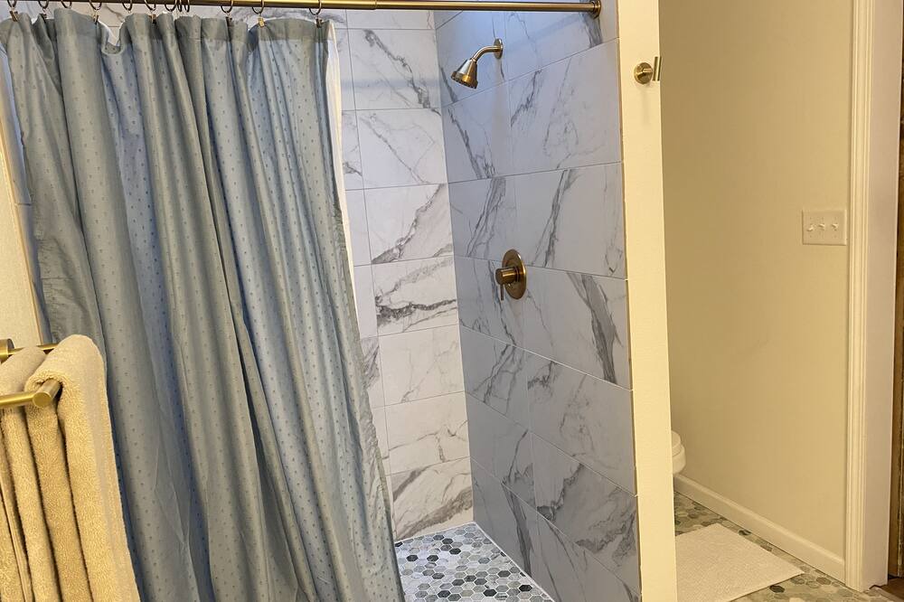 Photo of Bathroom in Clifton