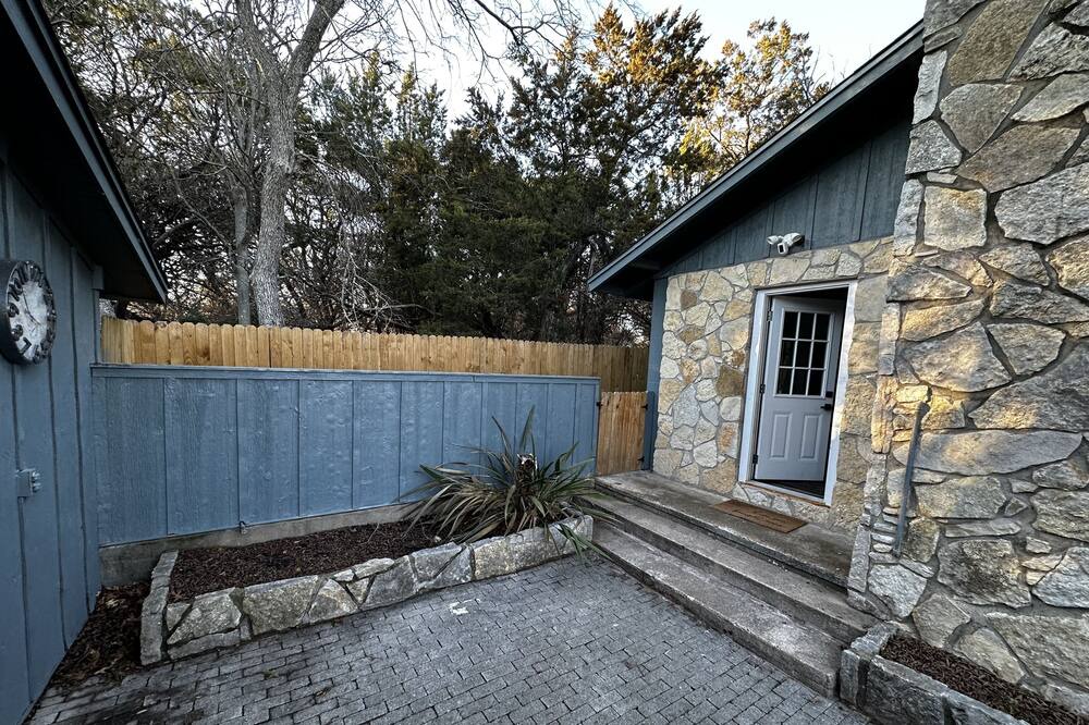 Photo of Outdoor in Clifton