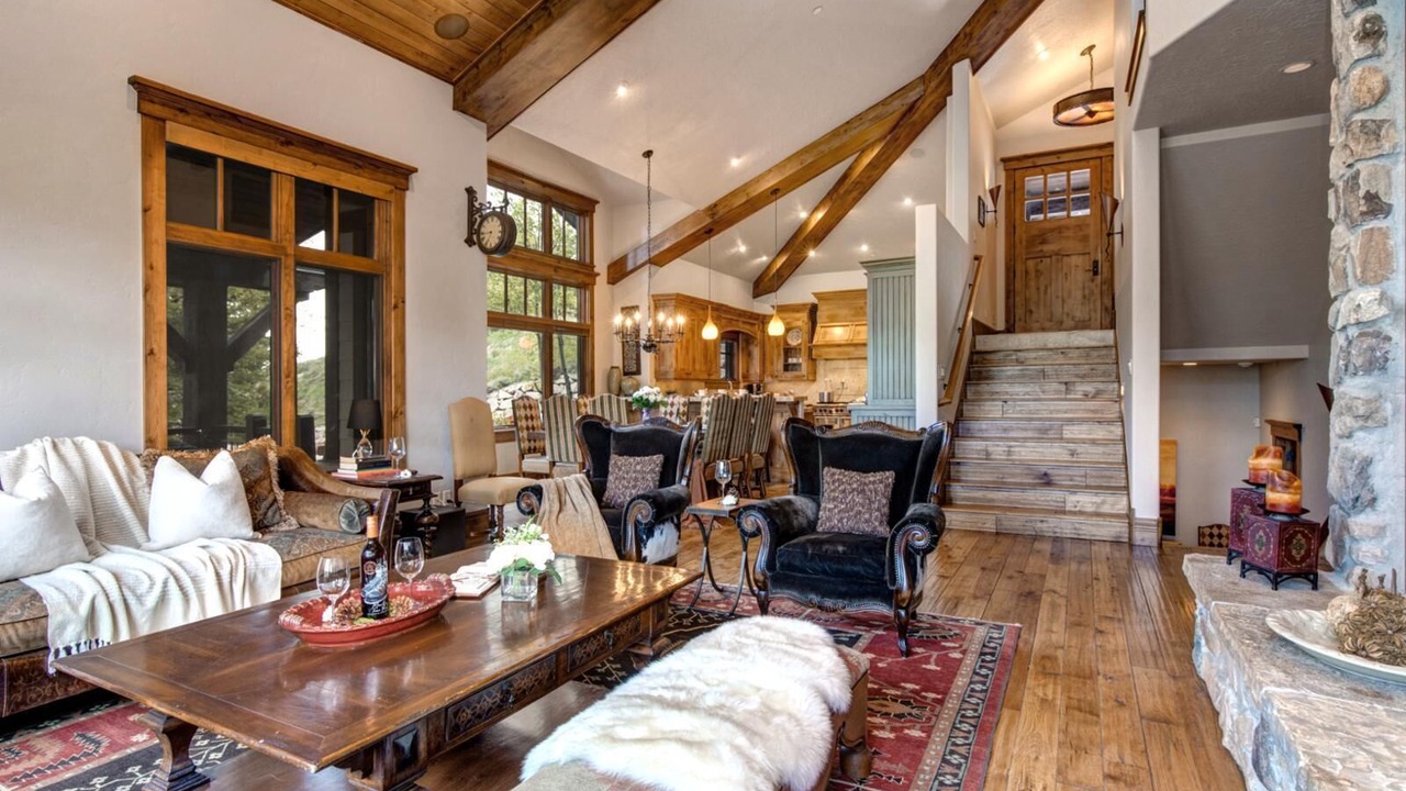 Photo of Livingroom in Deer Valley