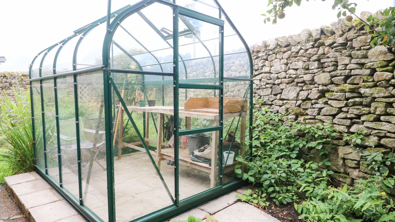 Photo of Patio Balcony in Giggleswick