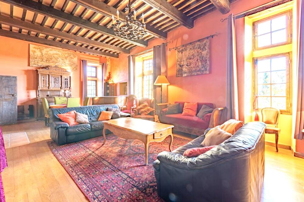 Photo of Livingroom in Ferrieres-les-Verreries