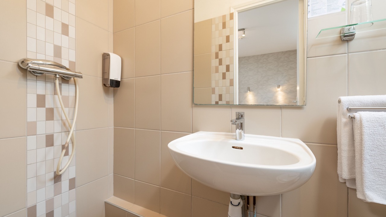 Photo of Bathroom in Saint-Hilaire-du-Harcouet