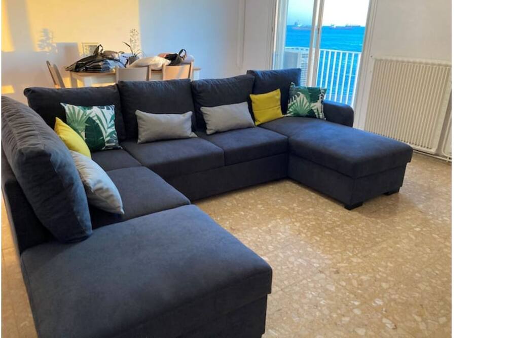 Photo of Livingroom in Port-de-Bouc