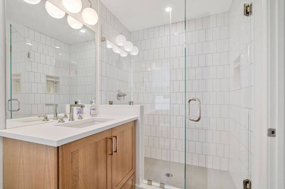 Photo of Bathroom in Ardmore