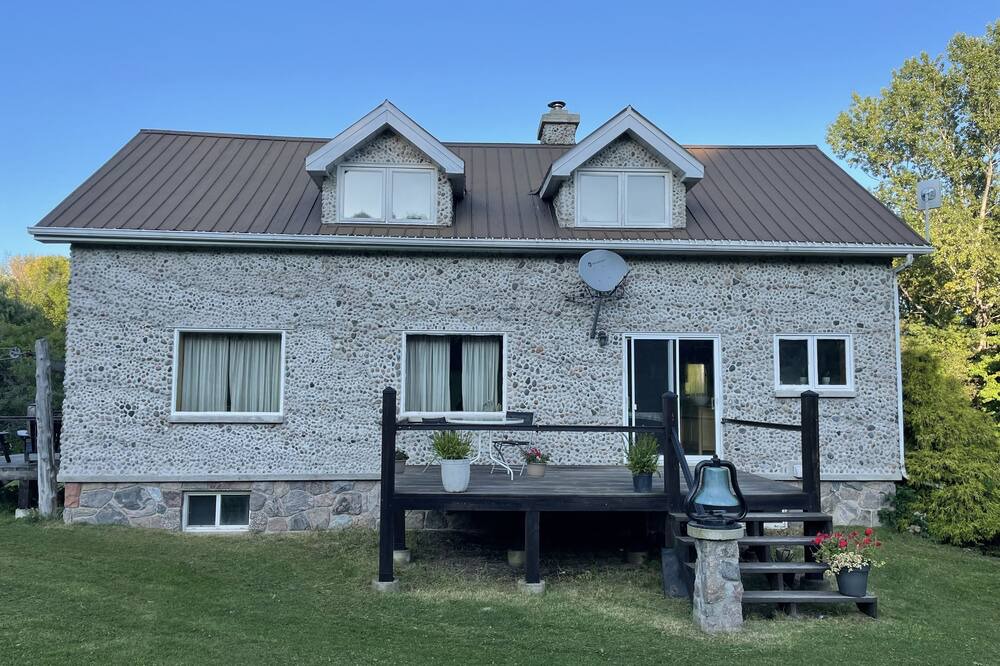 Photo of Outdoor in Lafontaine