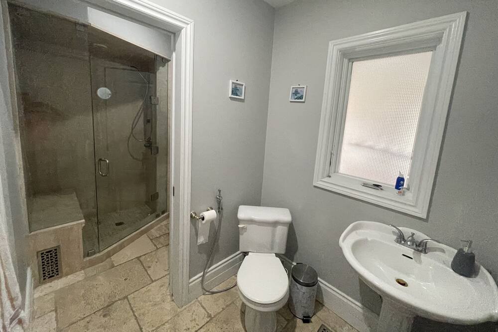 Photo of Bathroom in Milton