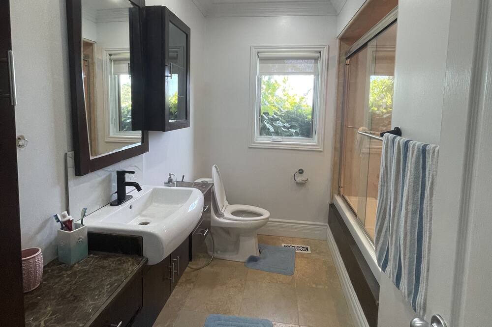 Photo of Bathroom in Milton