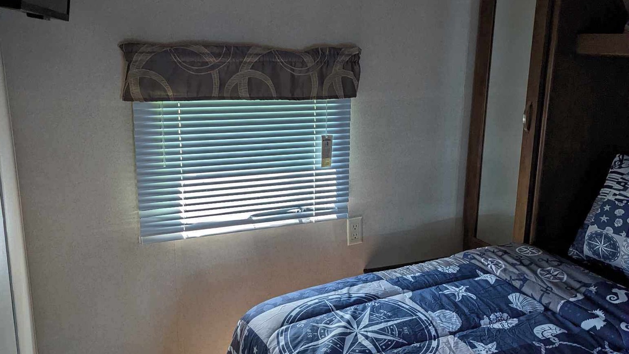 Photo of Others in Severn