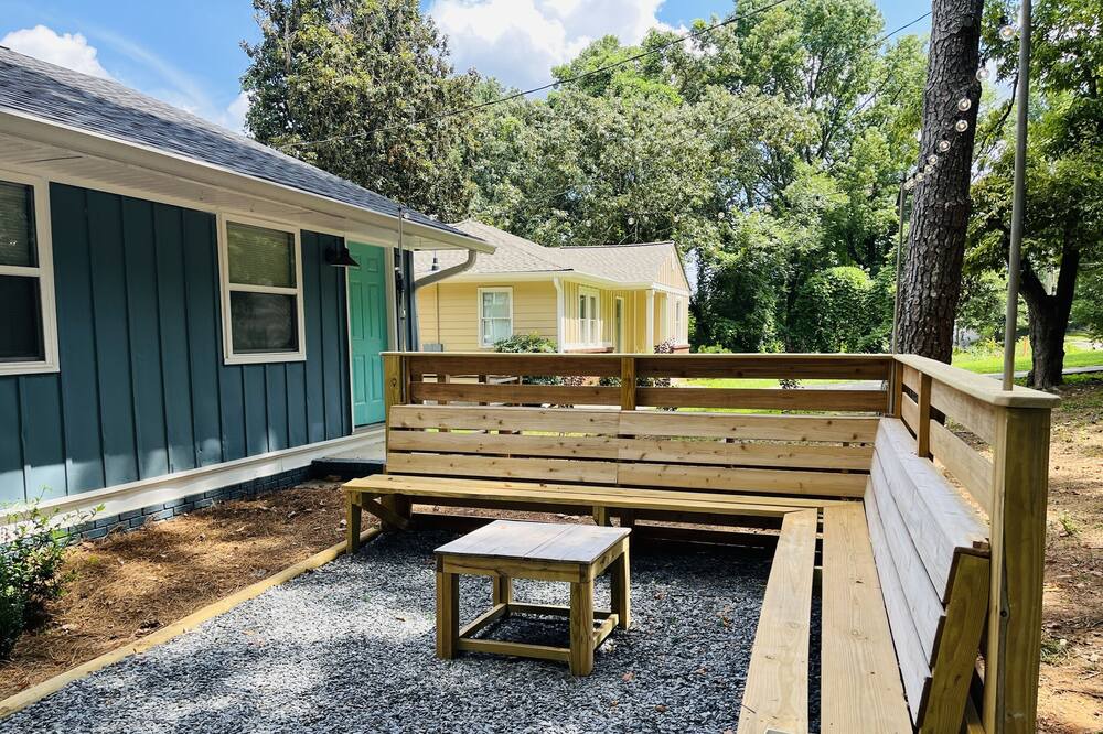 Photo of Patio Balcony in Buford Highway