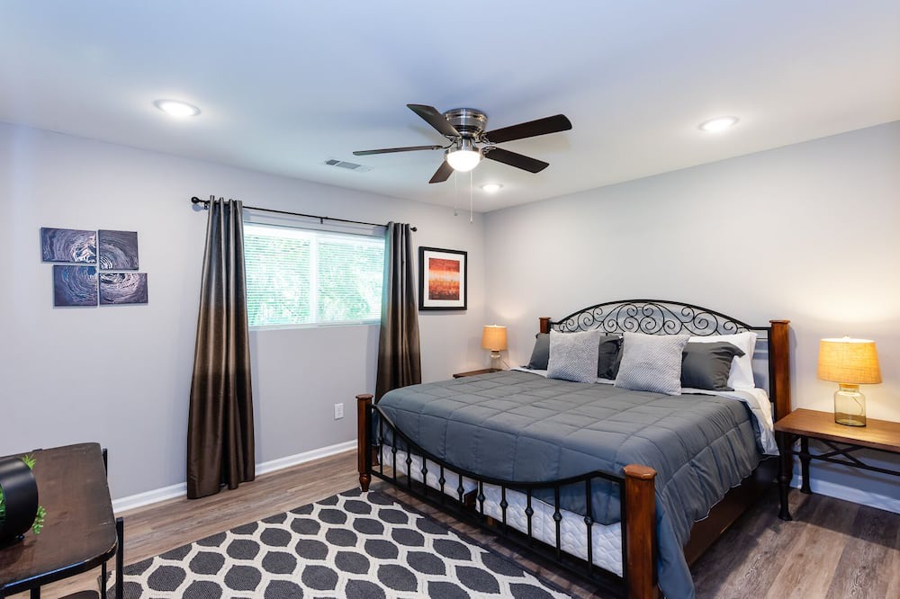 Photo of Bedroom in Buford Highway