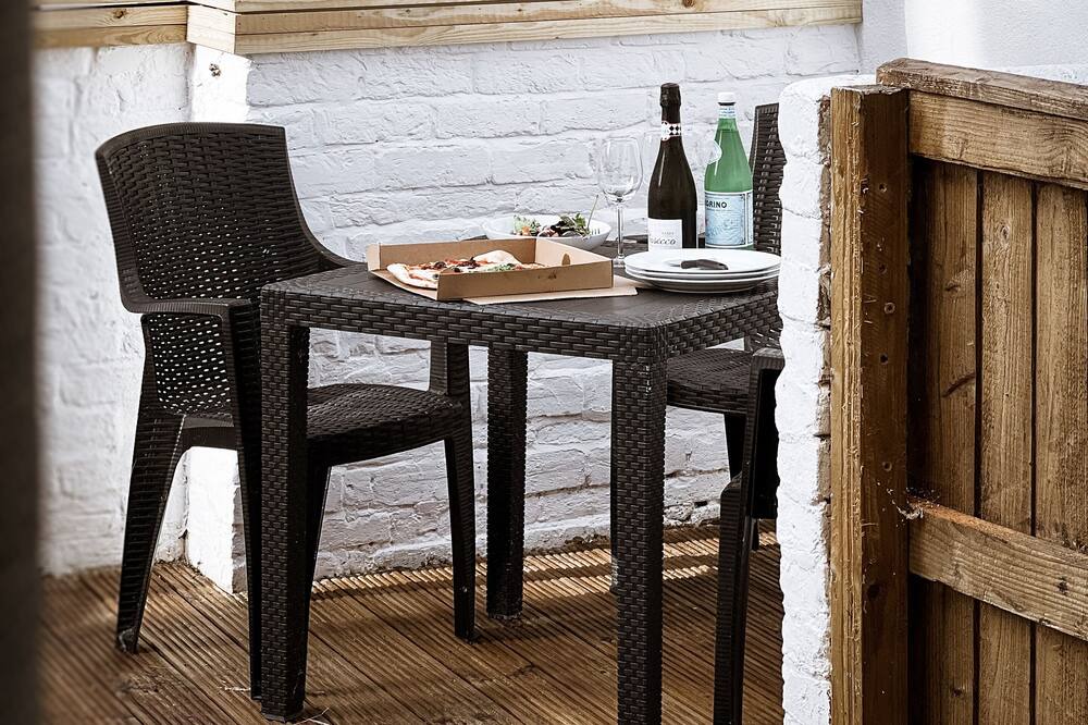 Photo of Patio Balcony in Budleigh Salterton