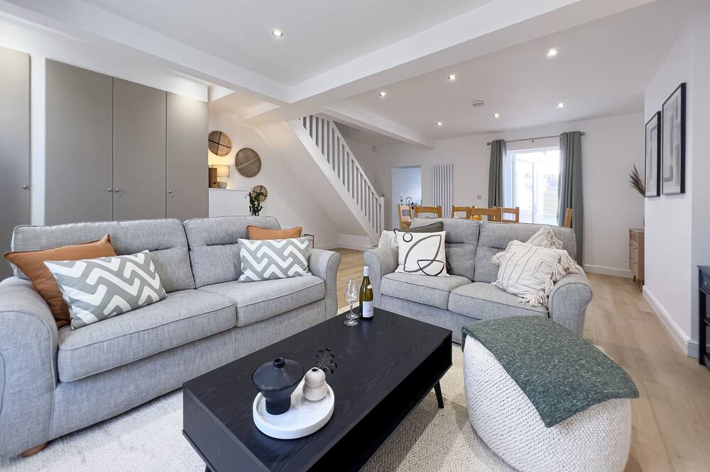 Photo of Livingroom in Budleigh Salterton