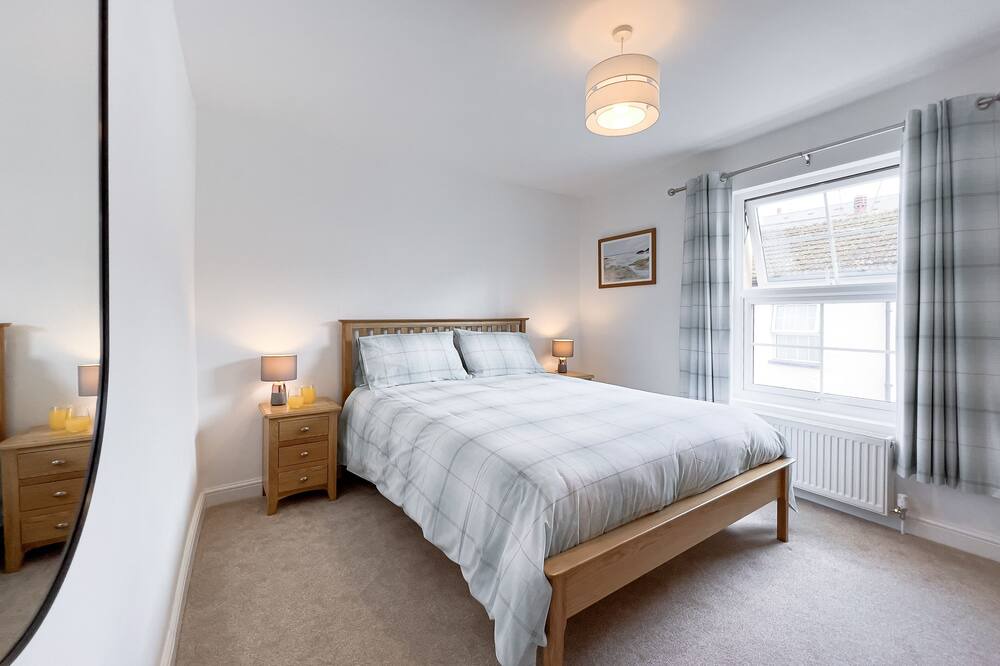 Photo of Others in Budleigh Salterton