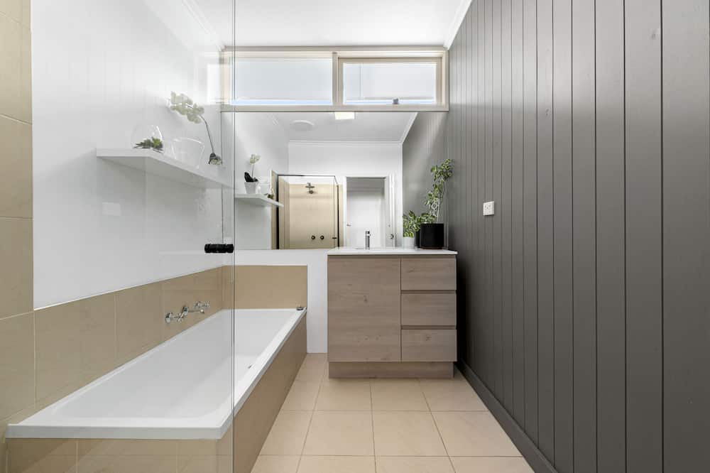 Photo of Others in Highton