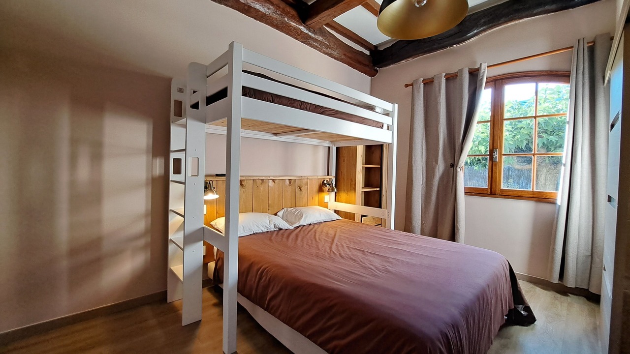 Photo of Others in Mons