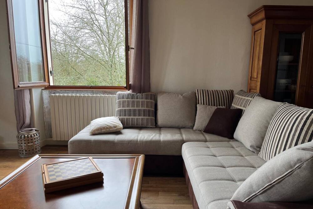 Photo of Livingroom in Chalais