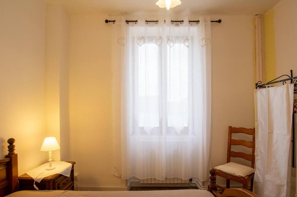 Photo of Bedroom in Chalais