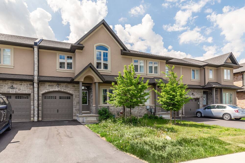 Photo of Outdoor in Stoney Creek