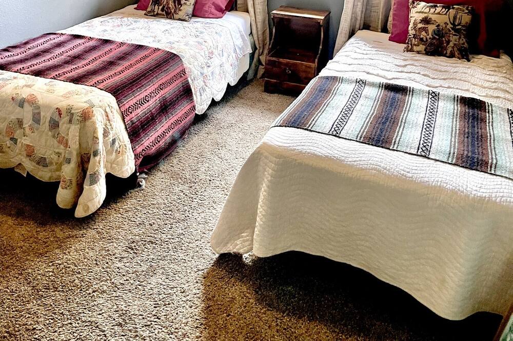 Photo of Bedroom in White Mountains