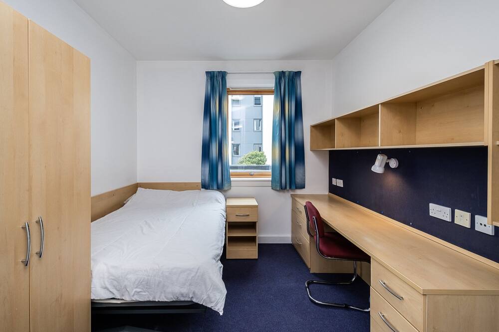 Photo of Bedroom in Gillingham