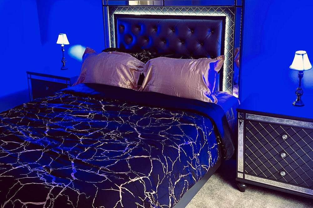 Photo of Bedroom in Knox - Henderson