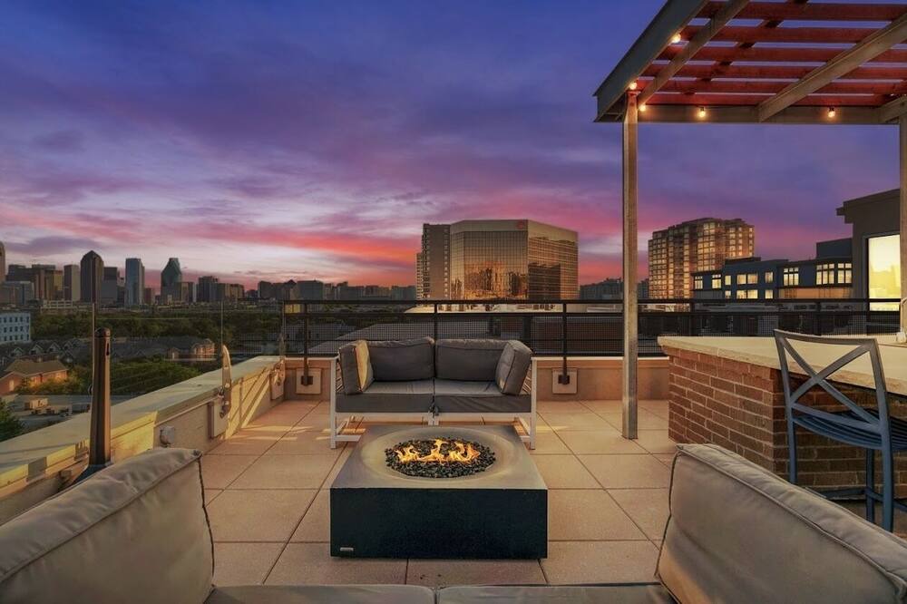 Photo of Patio Balcony in Cityplace