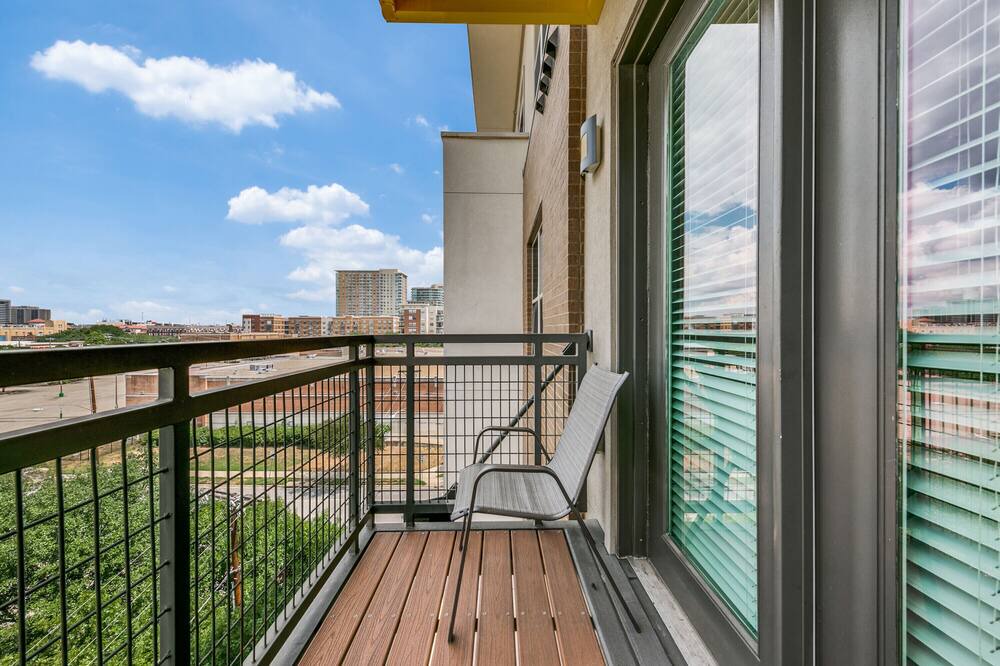 Photo of Patio Balcony in Cityplace
