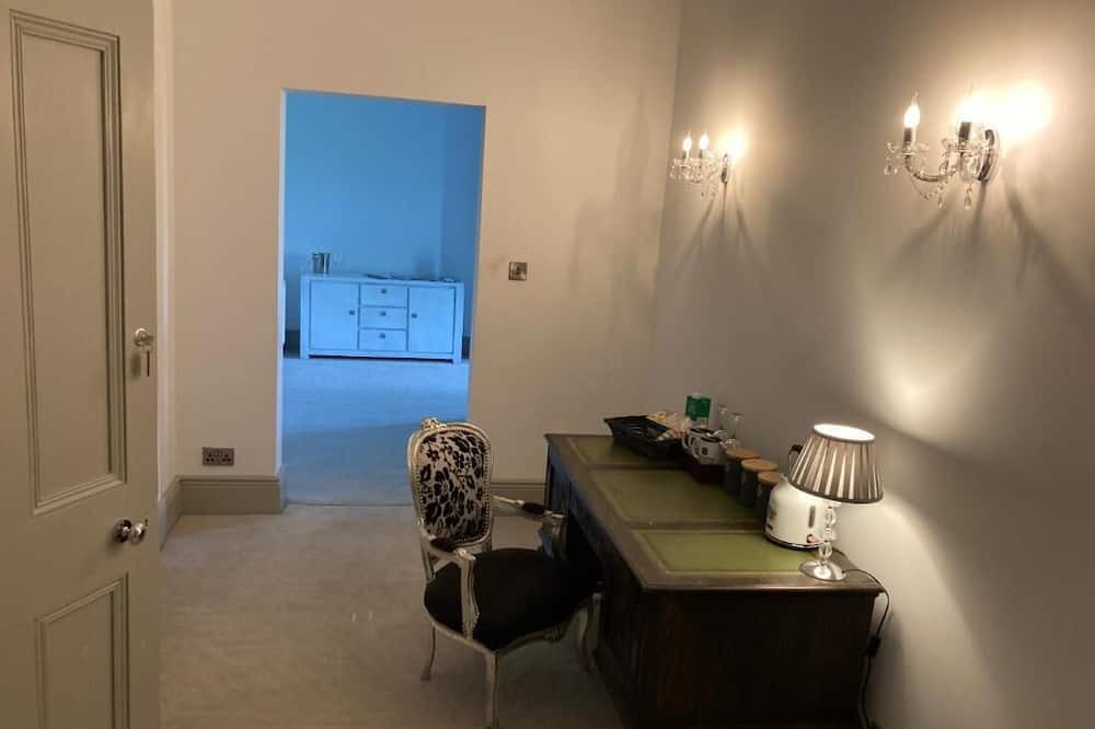 Photo of Livingroom in Trawscoed