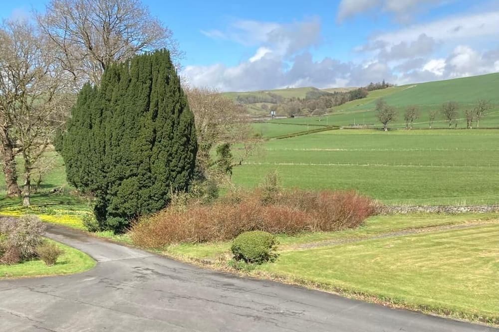 Photo of Others in Trawscoed