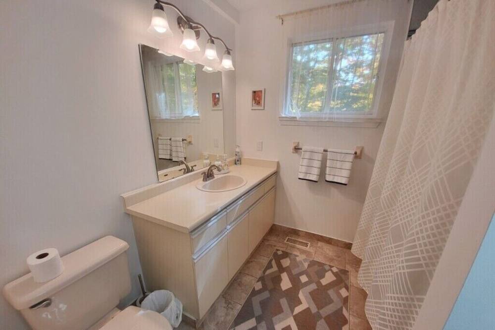 Photo of Bathroom in Tiny