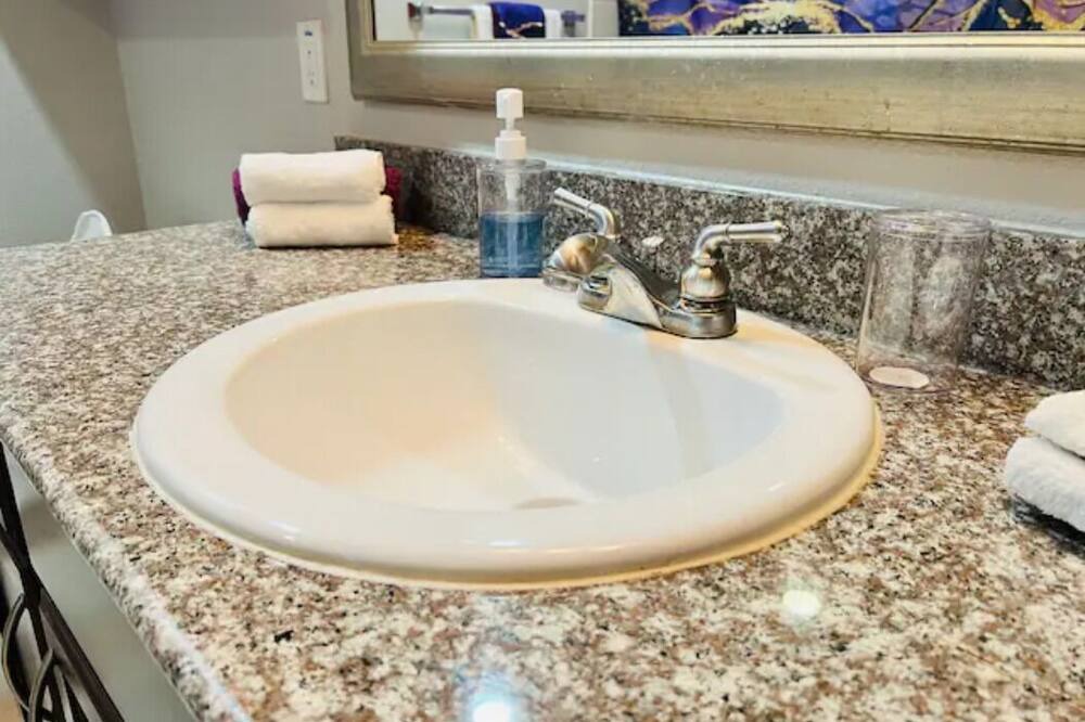Photo of Bathroom in Pearland