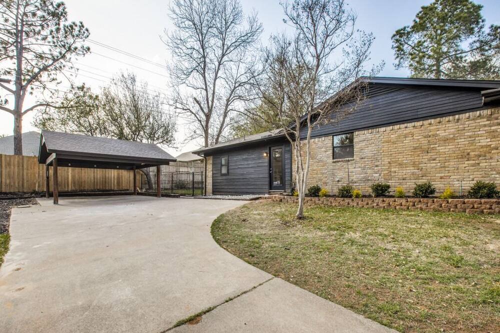 Photo of Outdoor in Grapevine