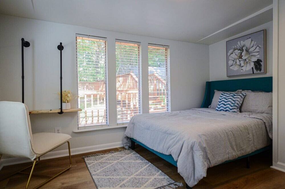 Photo of Others in Fortson