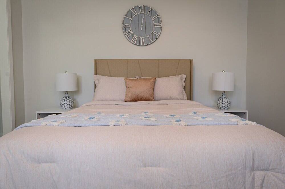 Photo of Others in Fortson