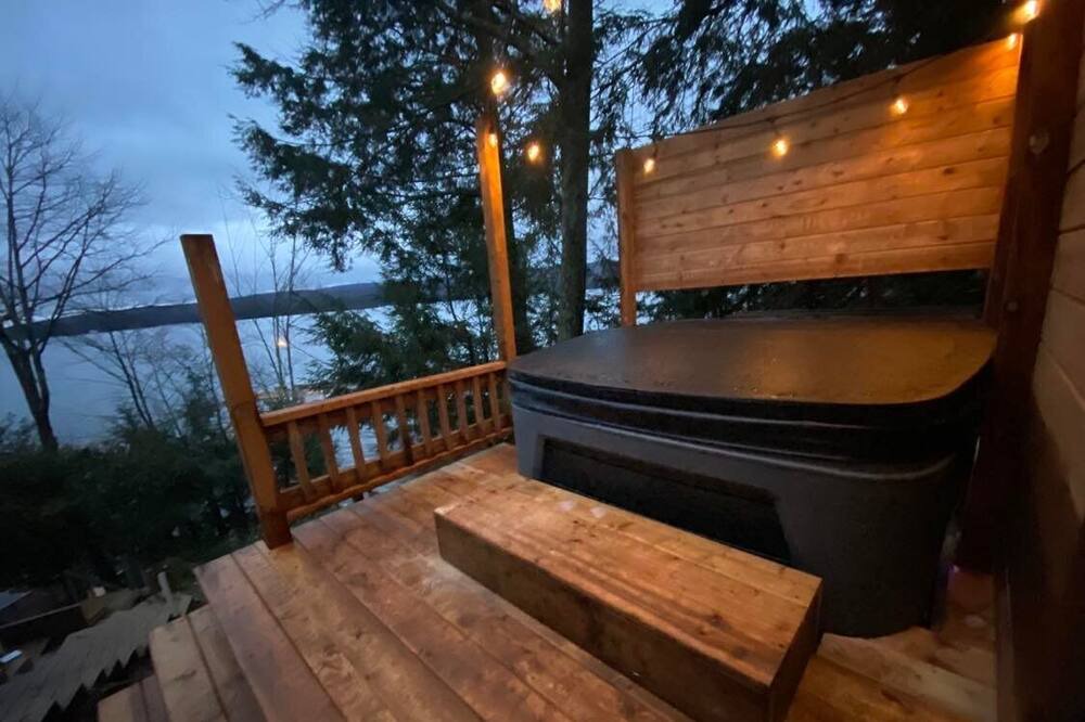 Photo of Outdoor in Mansonville