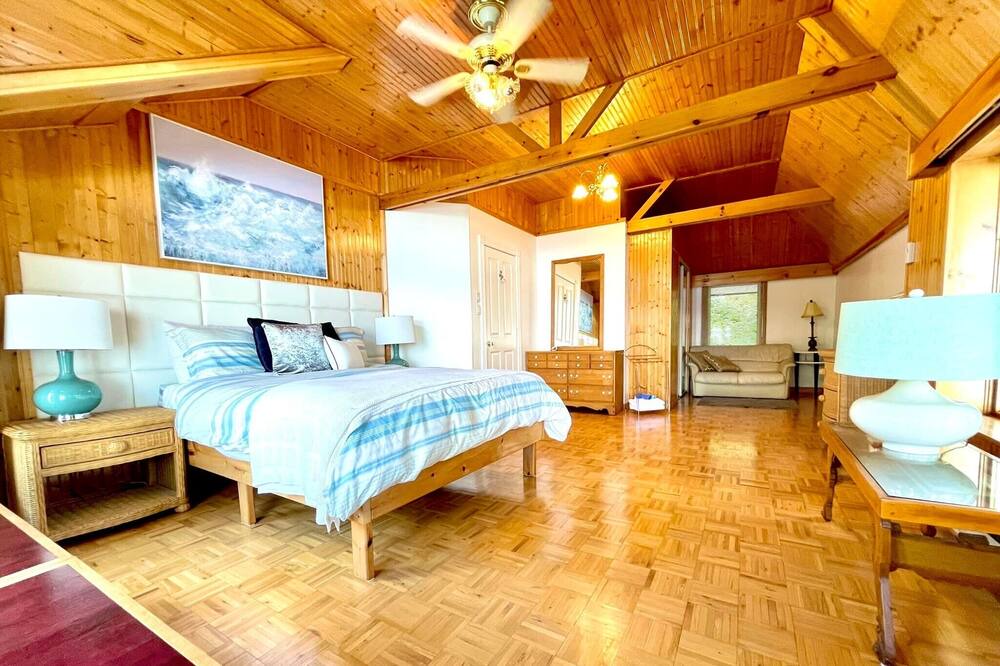Photo of Bedroom in Mansonville