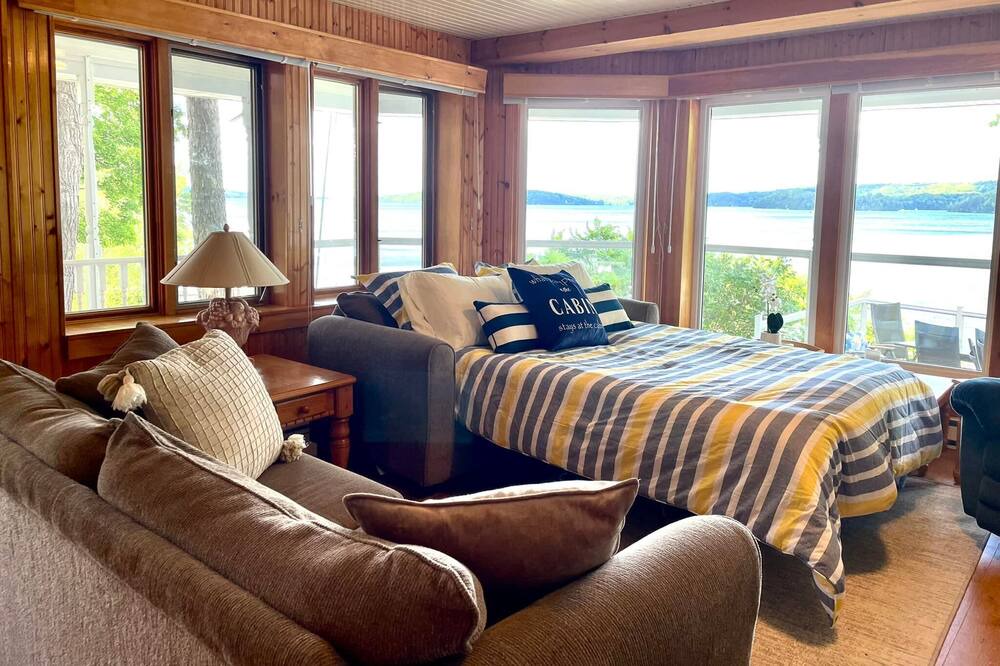 Photo of Bedroom in Mansonville