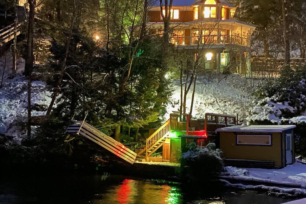 Photo of Outdoor in Mansonville