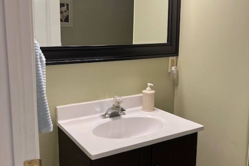 Photo of Bathroom in Lafontaine