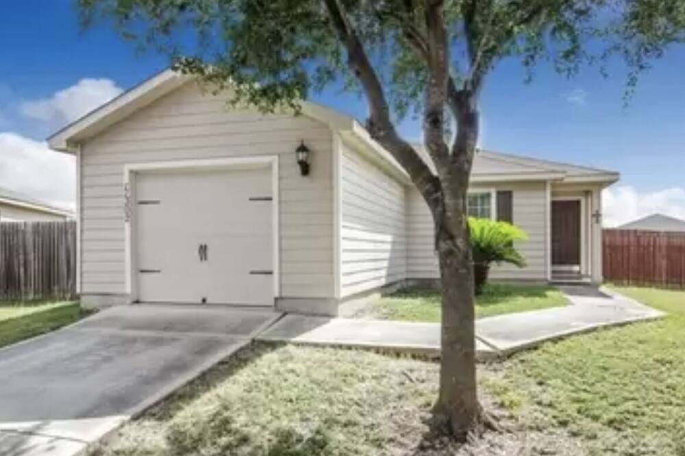 Photo of Bedroom in San Antonio