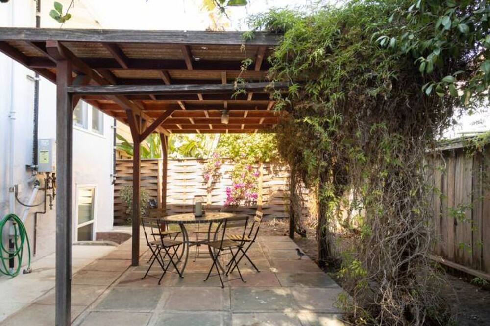 Photo of Others in West Alameda