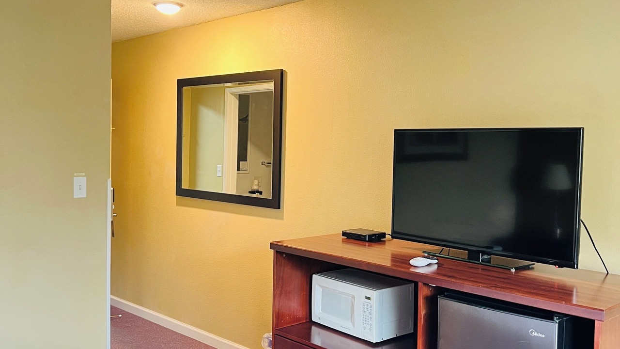 Photo of Bedroom in Canyonville