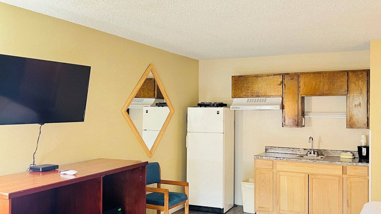Photo of Bedroom in Canyonville
